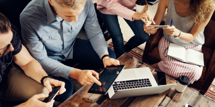 Maximize sua eficiência com o DioChat: descubra dicas e truques para uma comunicação mais produtiva e colaborativa.